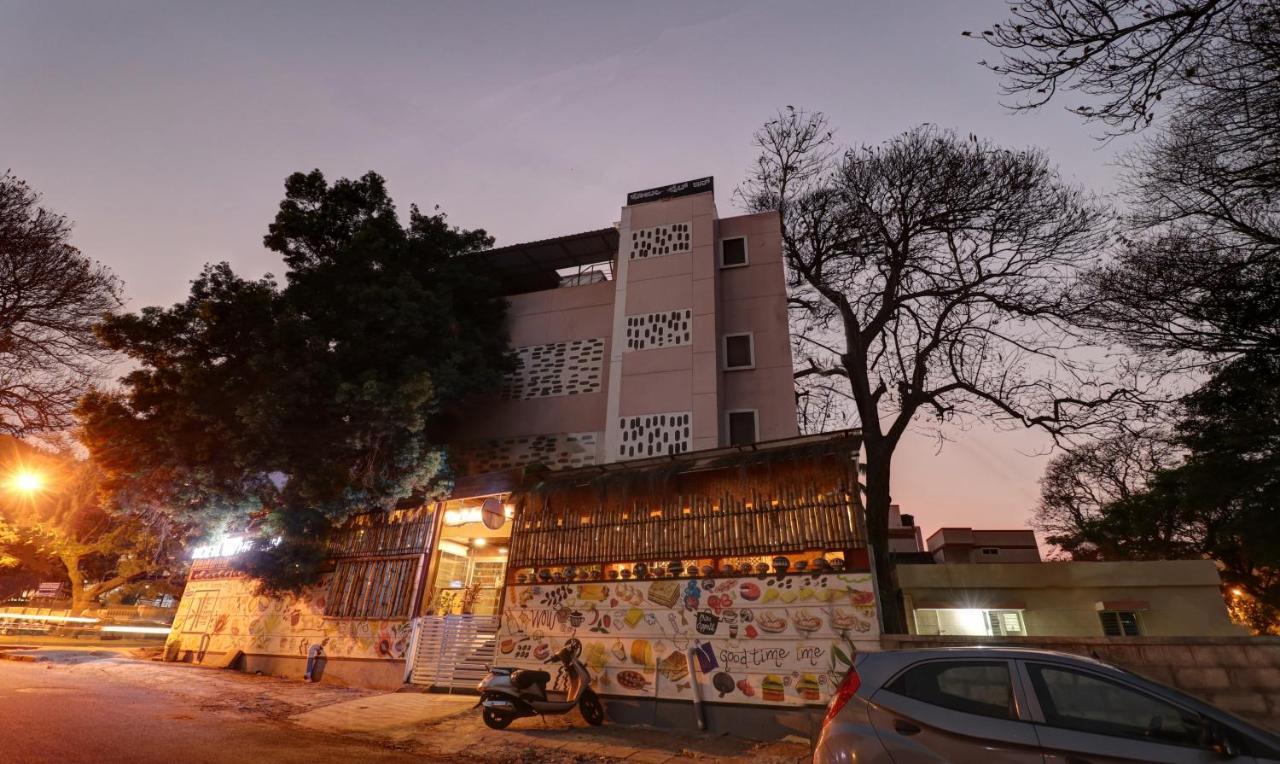 Treebo White Inn Koramangala Bangalore Exterior photo